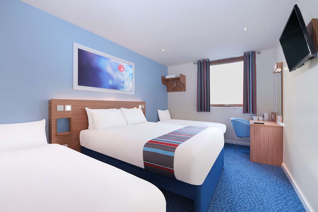 Travelodge Leeds Colton Garforth Zimmer foto